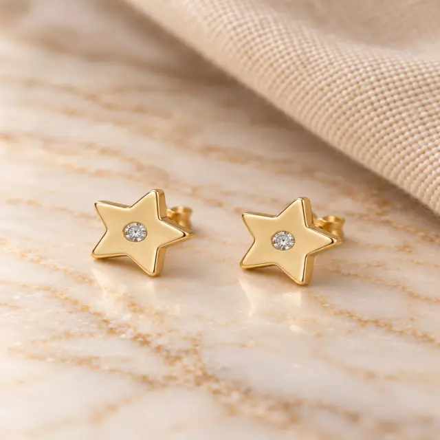 Maat · Aros Estrella · anillo de compromiso en Oro 18k amarillo con Diamante, vista 1