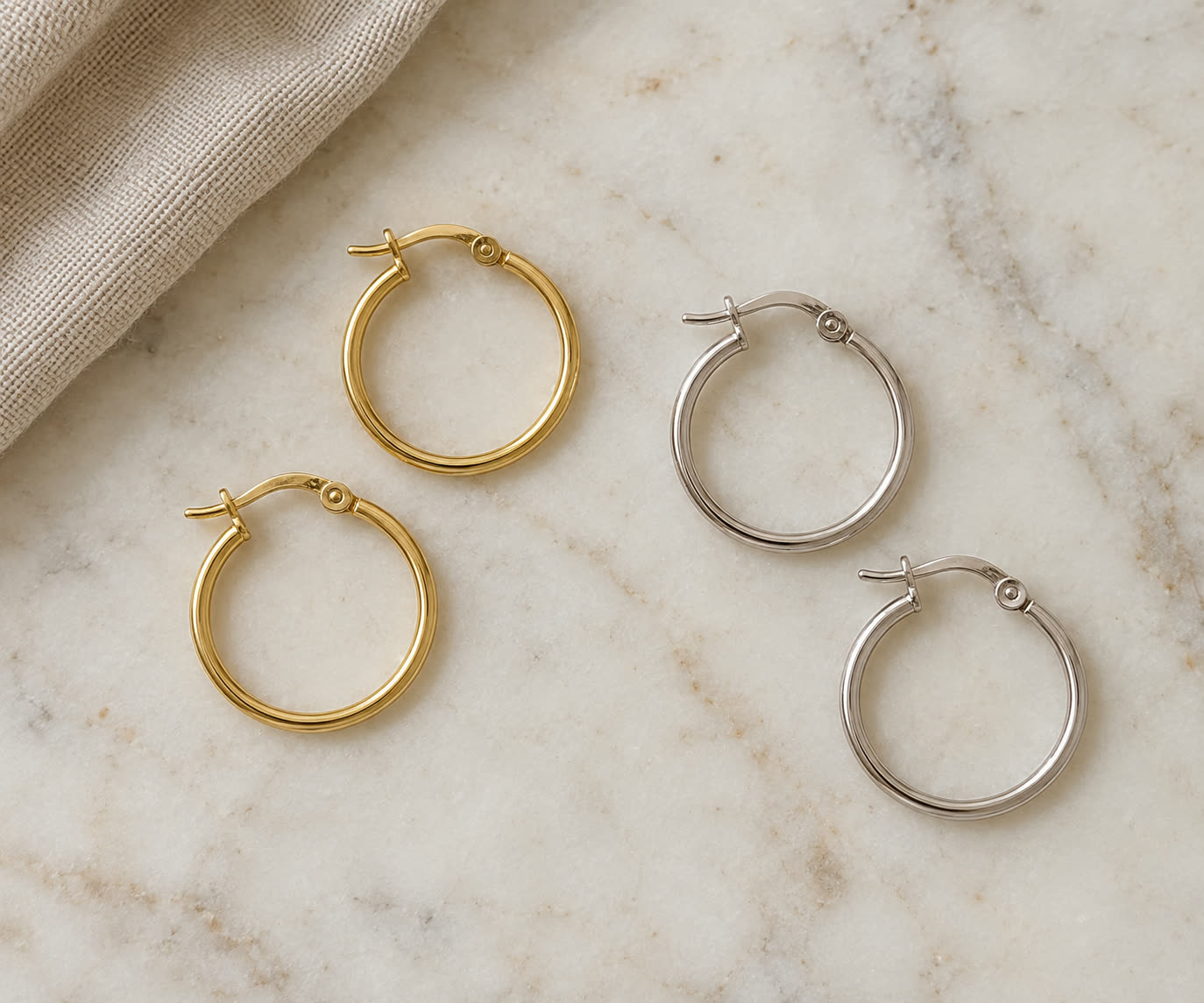 Aro Argolla Tubo Redondo 1,5mm · 19mm · aro argolla en Oro 18k amarillo