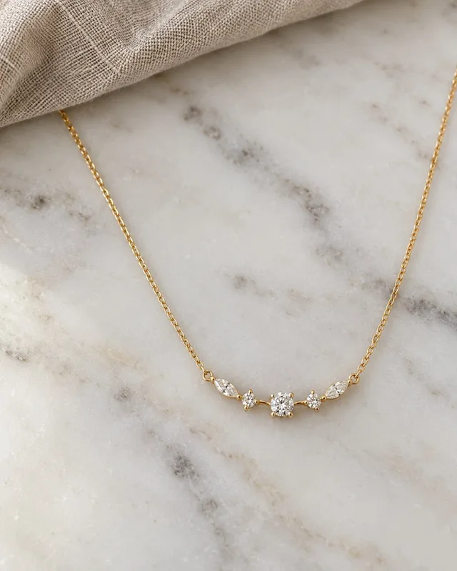 Olivo · Collar Diamantes y Hojas · anillo de compromiso en Oro 18k amarillo con Diamante, vista 1
