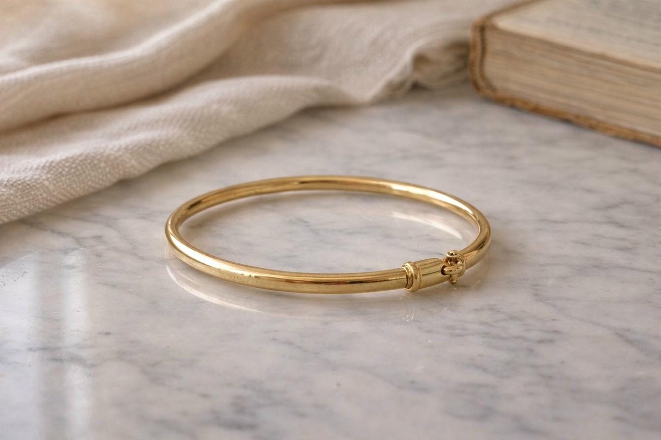 Brazalete Clásico, Oro 18k, Diseño Atemporal