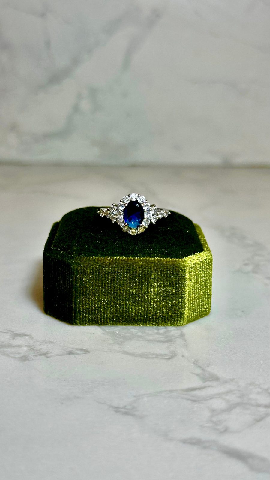 Zafiro Halo Cluster, Vintage